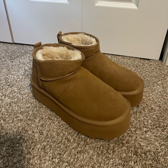 Women’s platform mini ankle boots - Picture 2 of 7